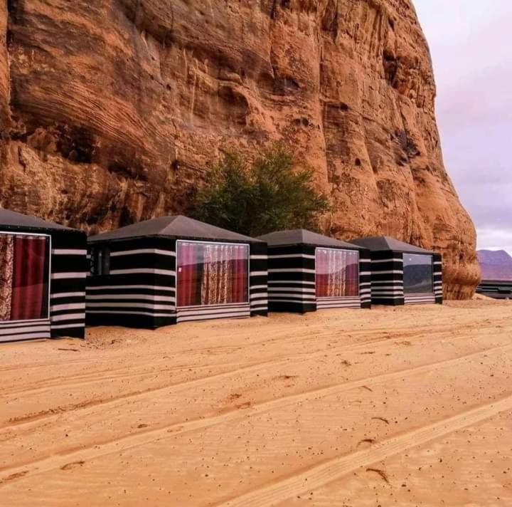 Shahrazad desert, Wadi Rum Bagian luar foto