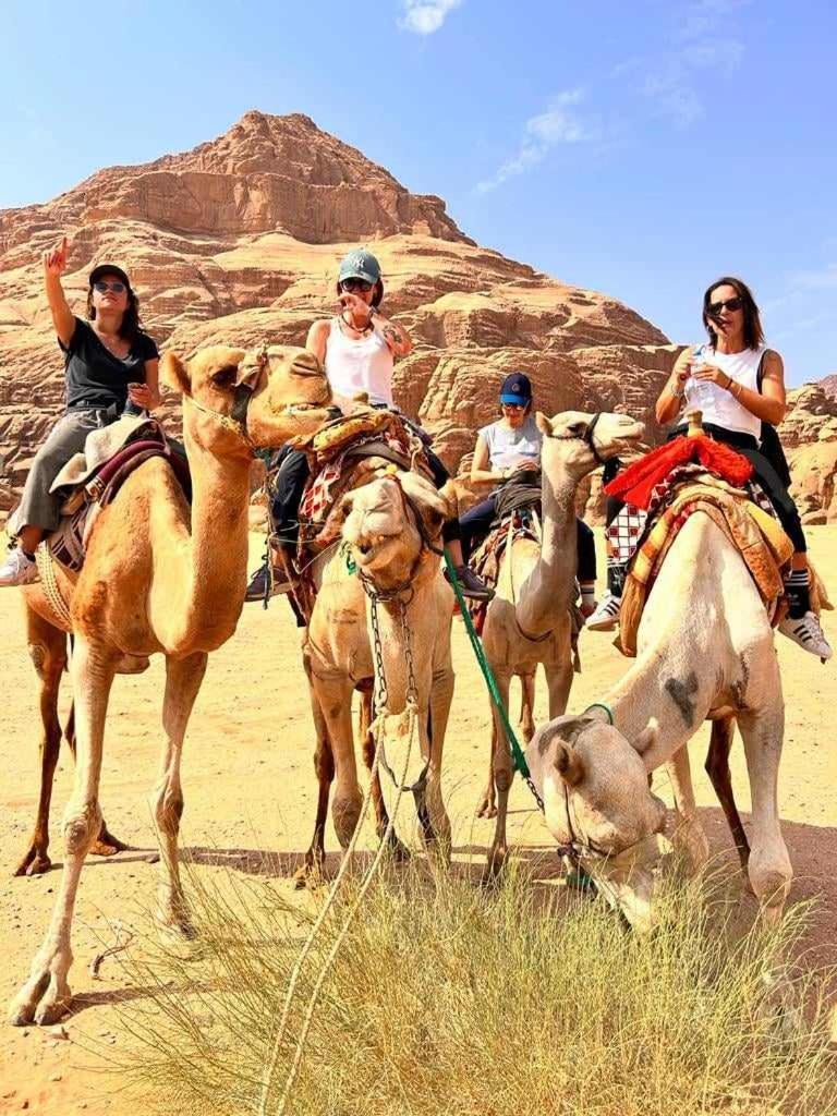 Shahrazad desert, Wadi Rum Bagian luar foto
