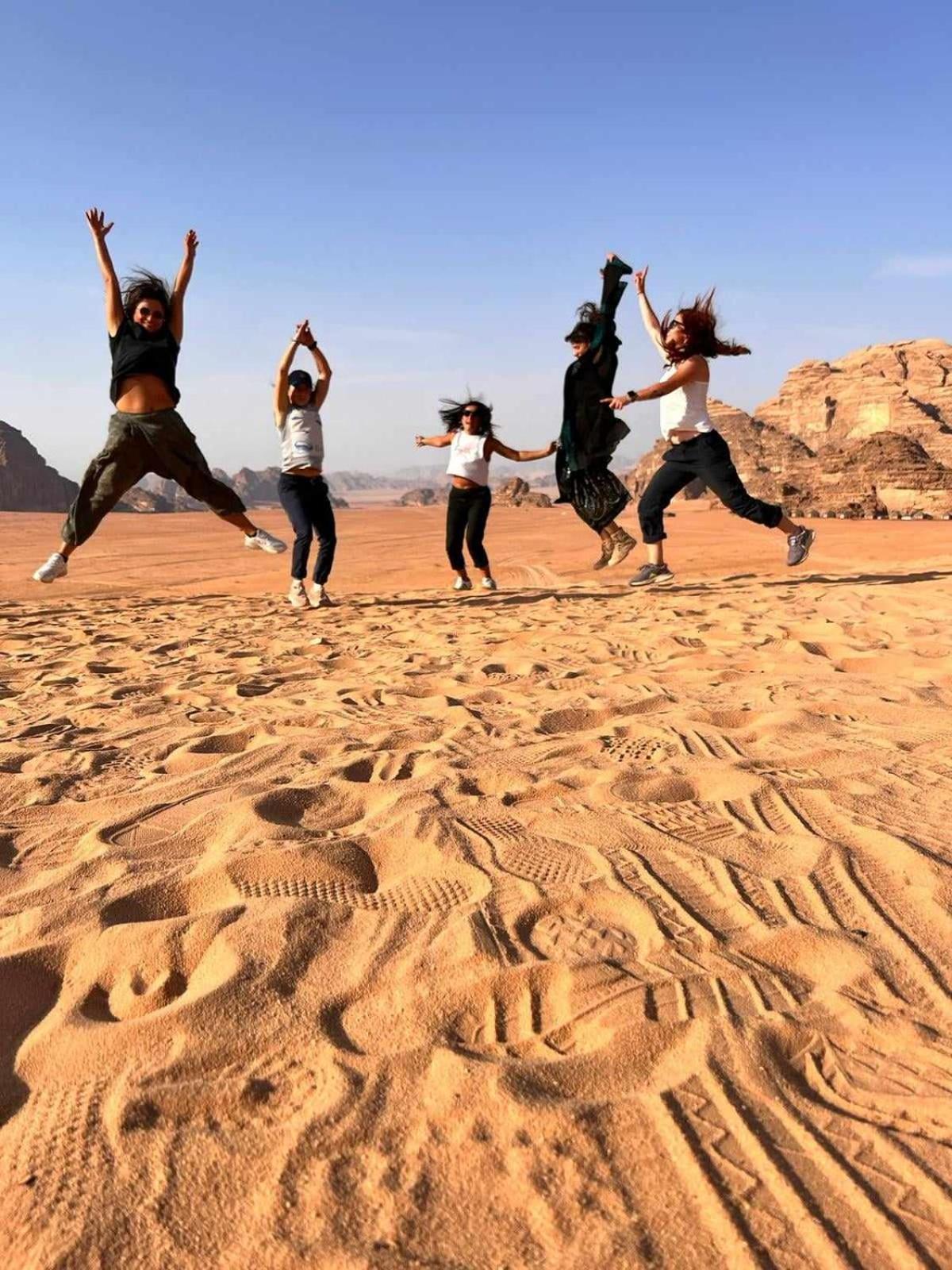Shahrazad desert, Wadi Rum Bagian luar foto